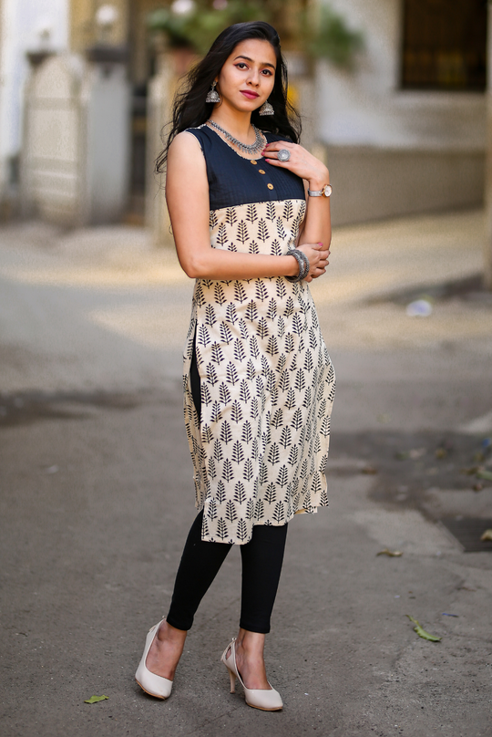 Awe (KURTI)