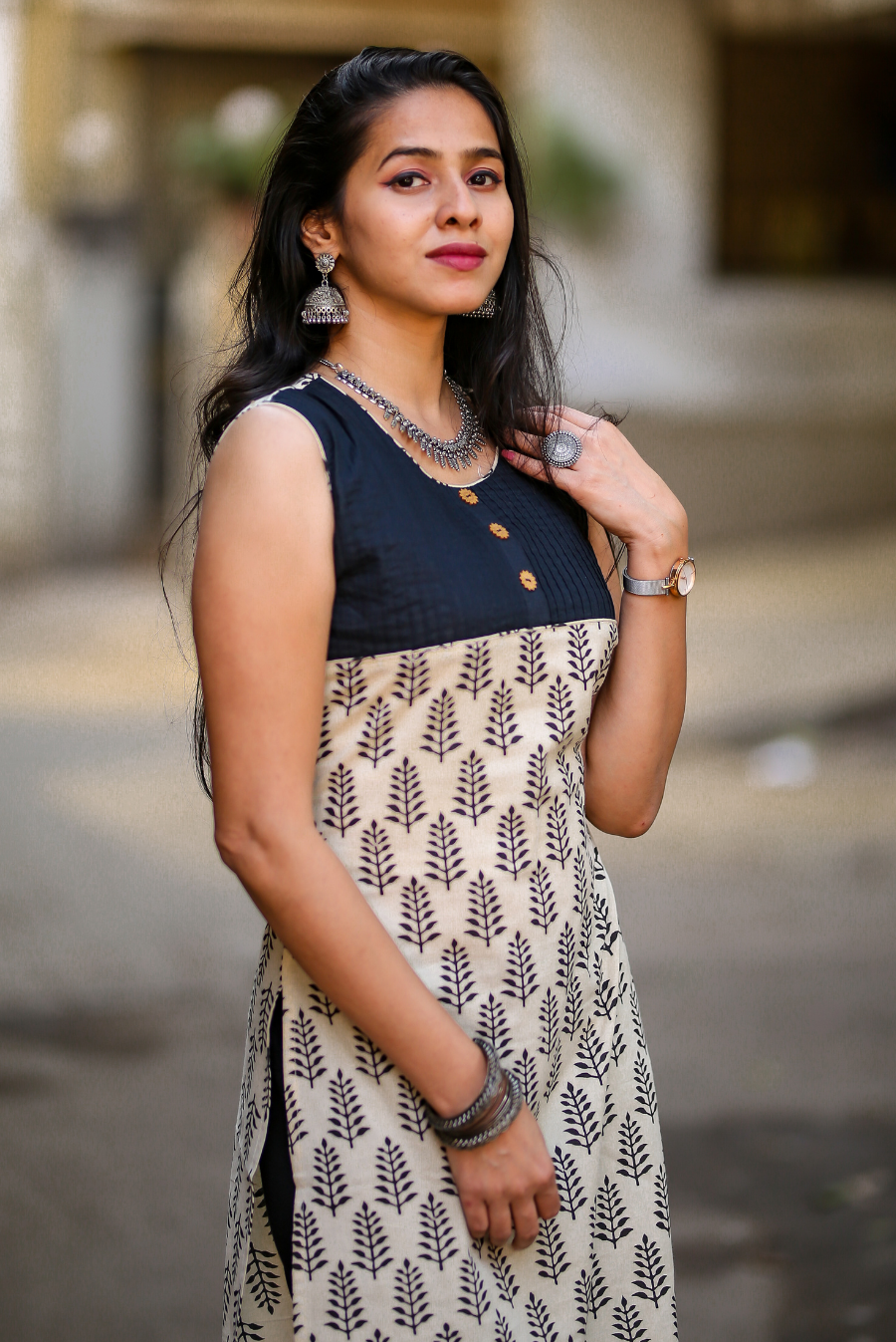 Awe (KURTI)