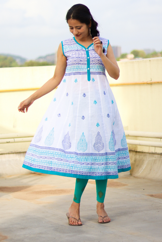White Jasmine (KURTI)