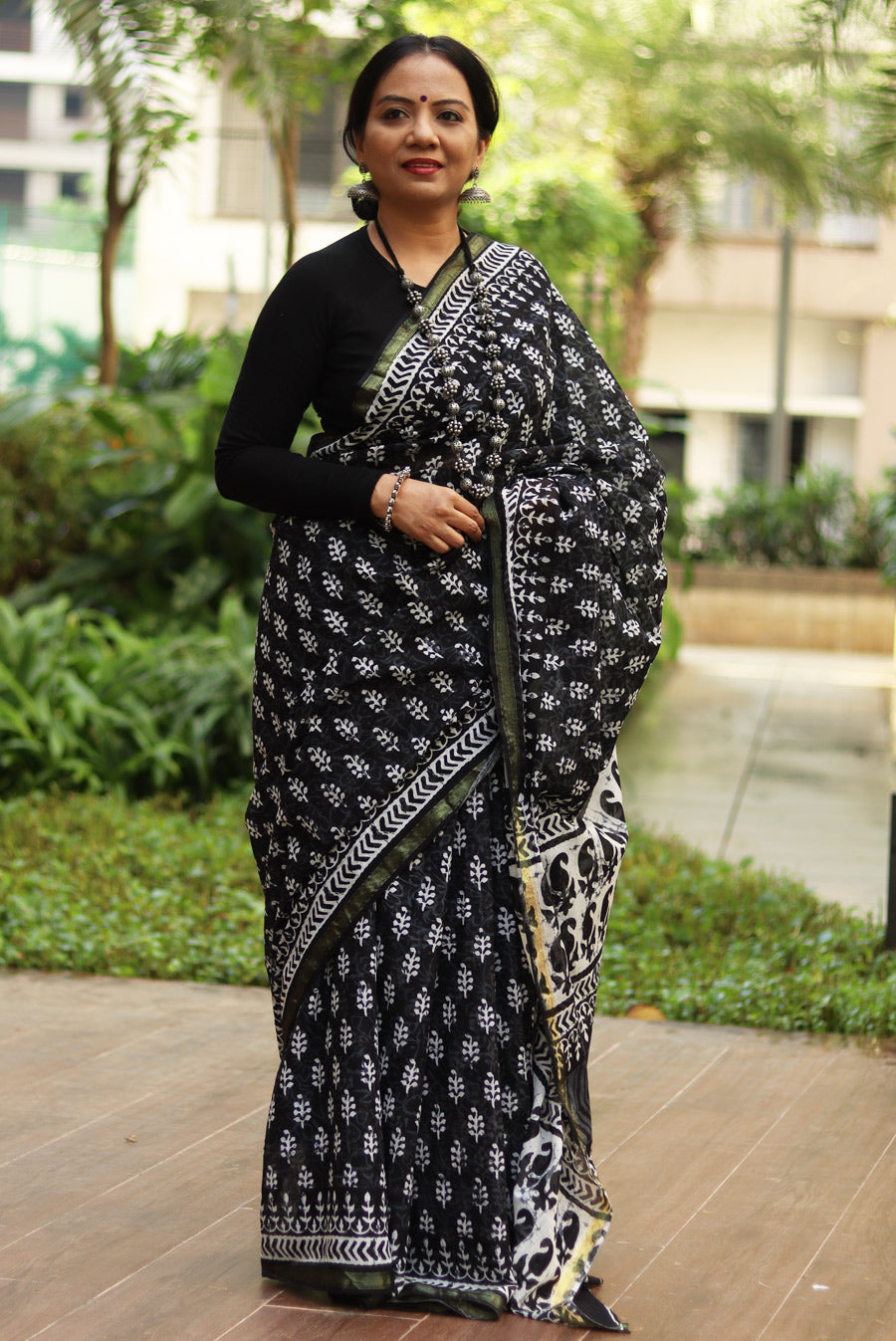 Raat (SAREE)
