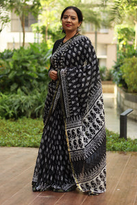 Raat (SAREE)