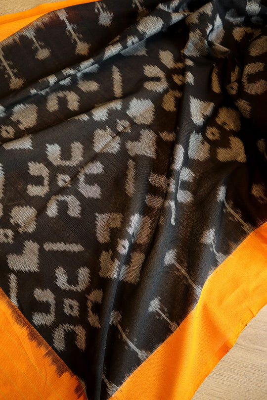 Black Hearts Chunri (Dupatta)