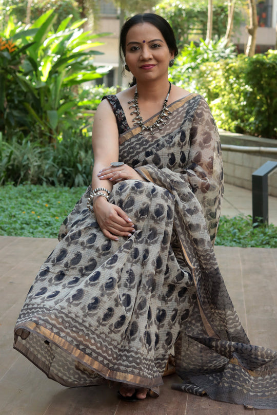 Surma (SAREE)