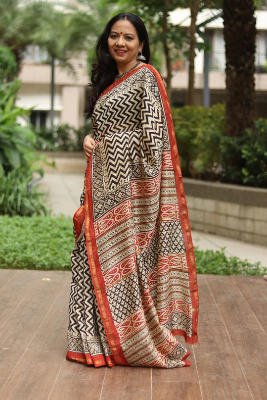 Syahi (SAREE)