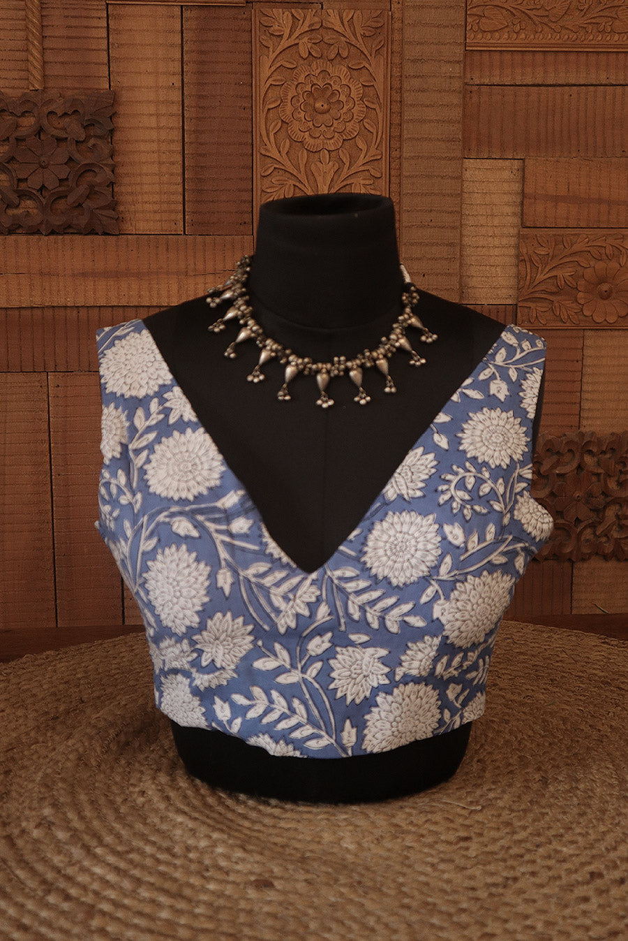 Frozen Flowers (V NECK BLOUSE)