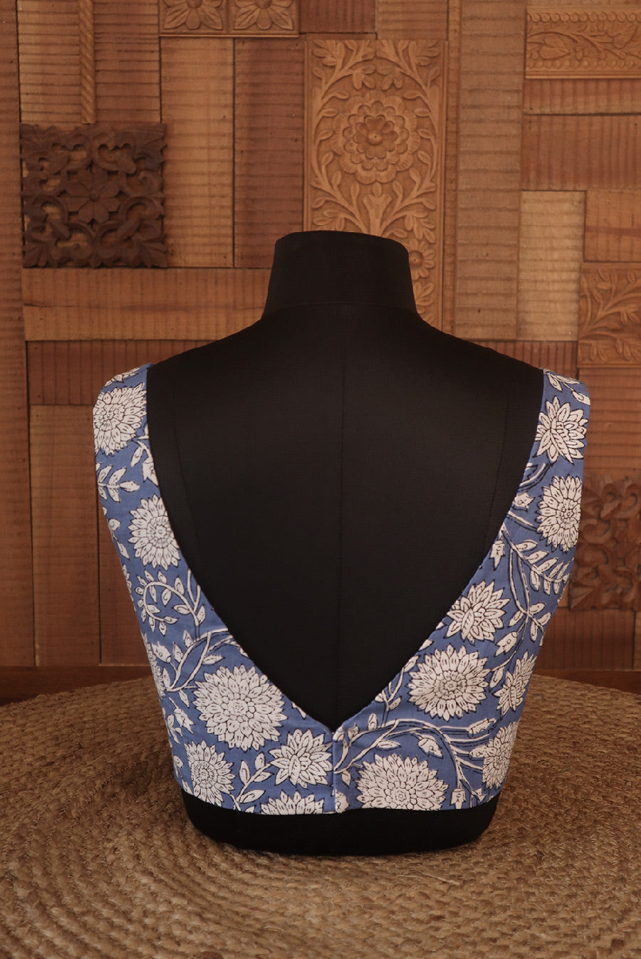 Frozen Flowers (V NECK BLOUSE)