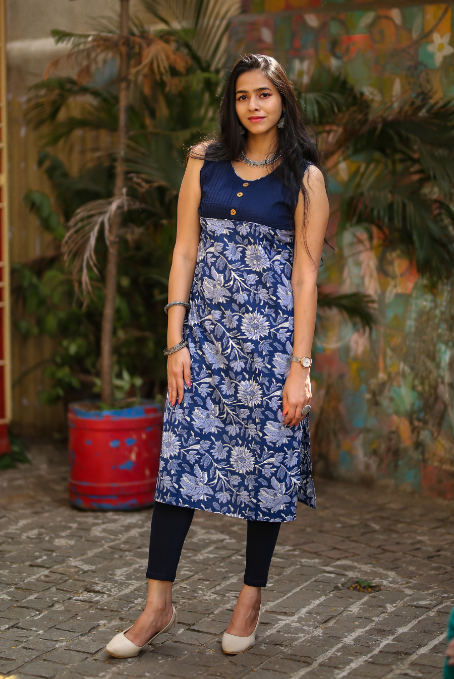 Laughter (KURTI)