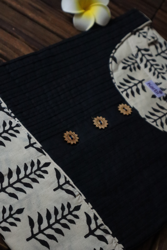 Awe (KURTI)