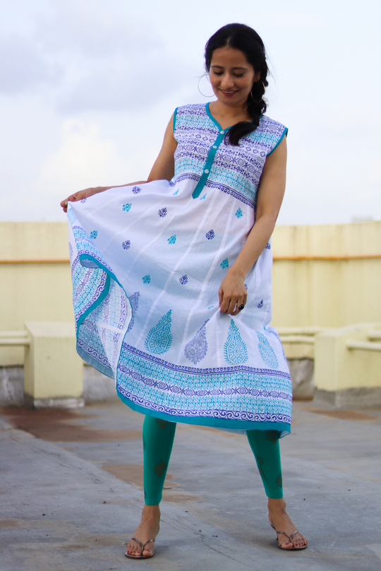 White Jasmine (KURTI)