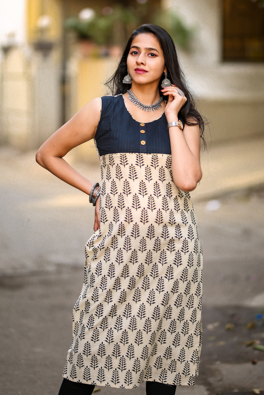 Awe (KURTI)