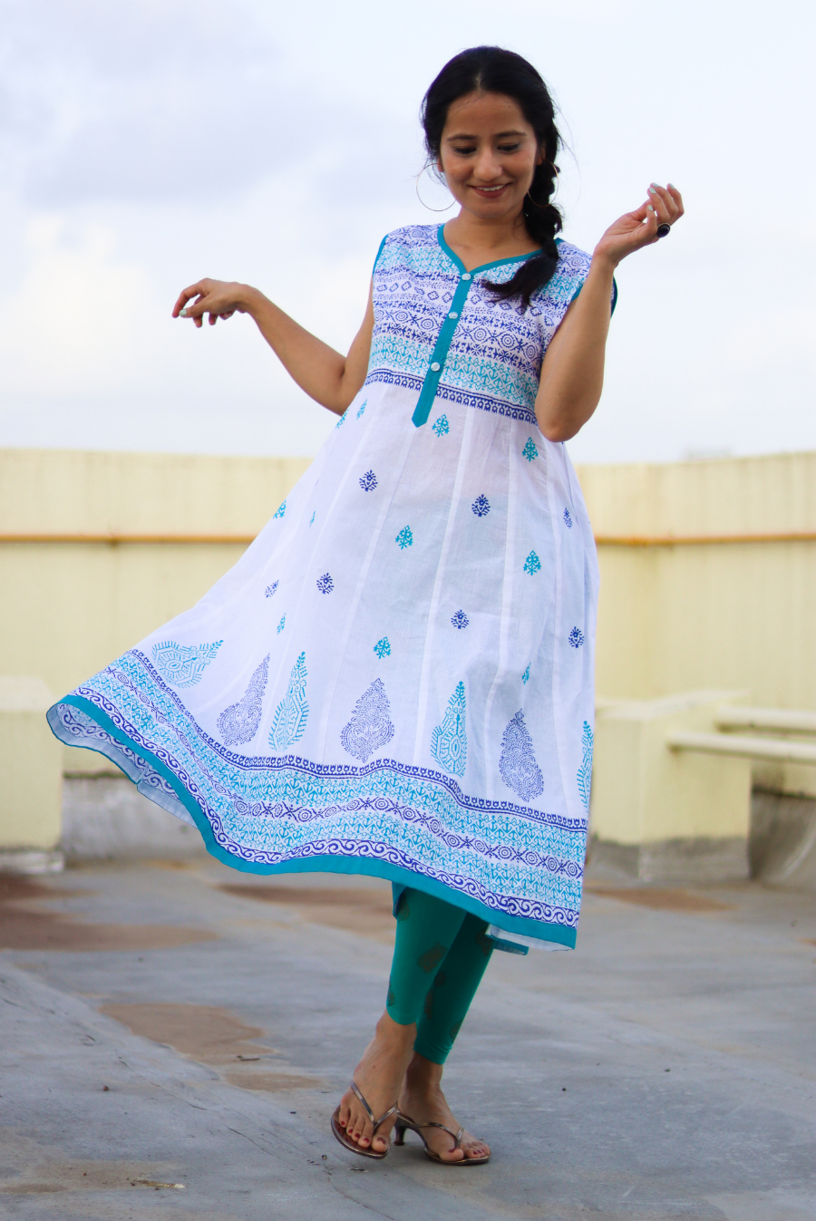 White Jasmine (KURTI)