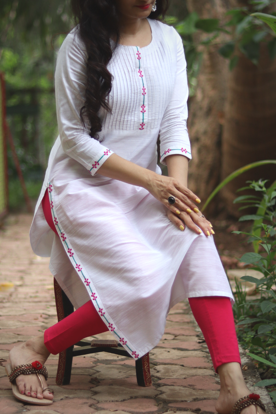 White Sapphire (KURTI)