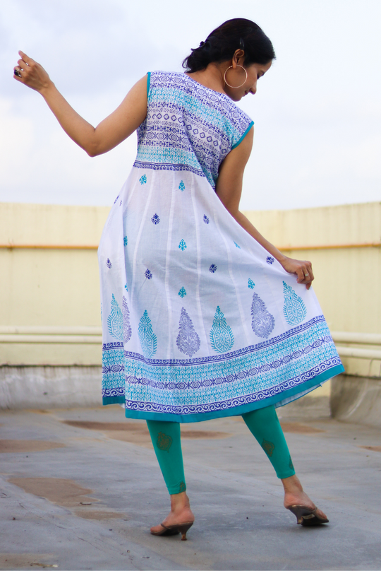 White Jasmine (KURTI)