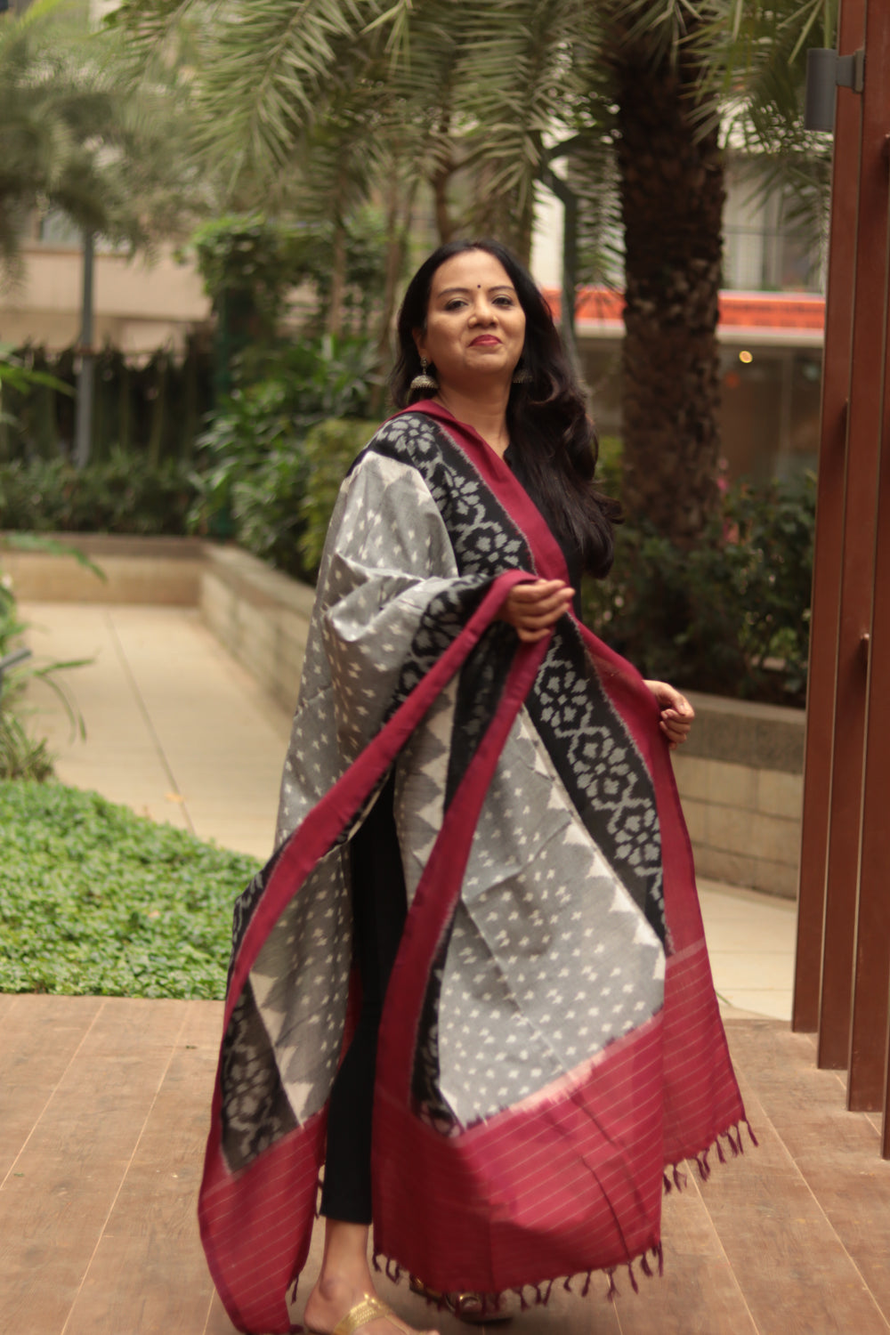 Grey Butta Chunri (Dupatta)